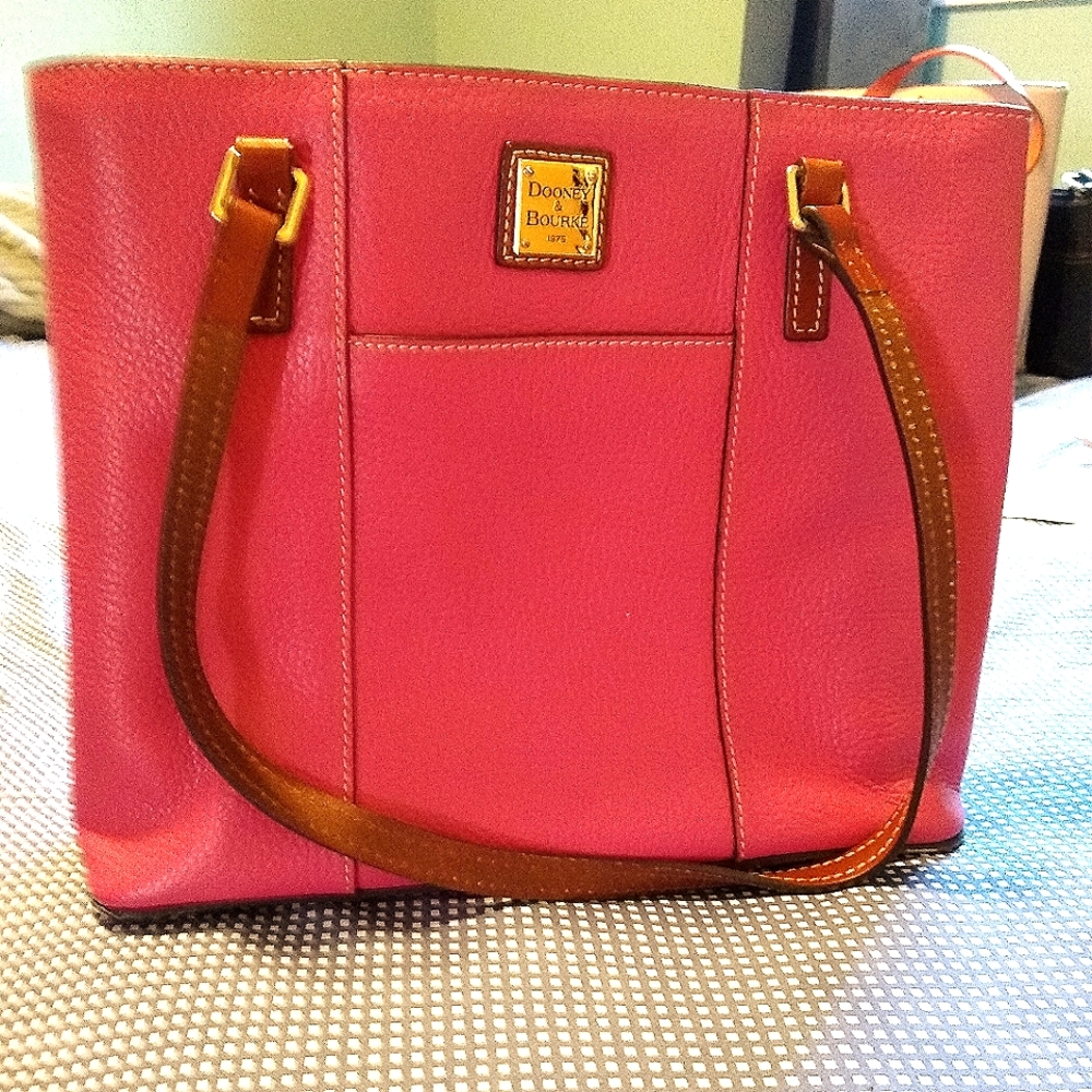 Dooney and Bourke shopper tote